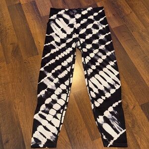 Victoria Secret seamless leggings - sz Large
